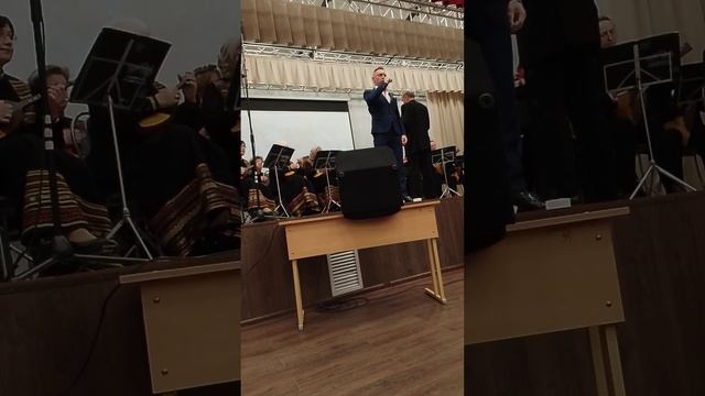 Владимирский аркестр народных инструментов "Служить России" исп. Владиммр Быков смотреть онлайн