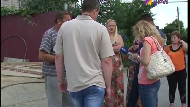 Жители Адлера предупреждали, что их дом сползает в пропасть смотреть онлайн