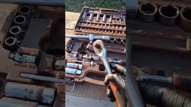 Замена масла Cummins ISF 2.8 Газель с небольшим экспериментом фильтра смотреть онлайн