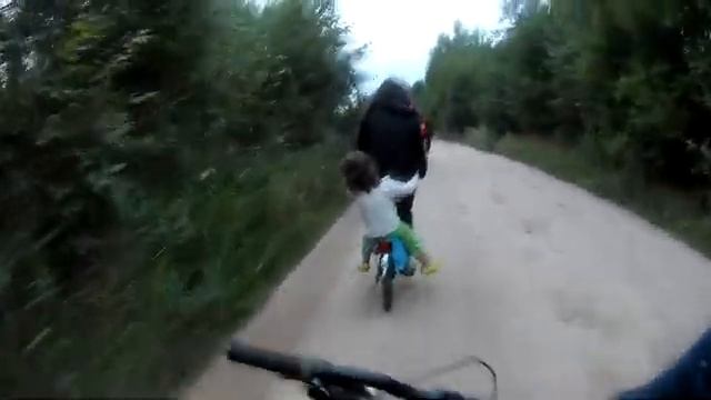 На велосипедах. Талдомский район, Воргаш, СНТ Мечта (05.08.2021) смотреть онлайн