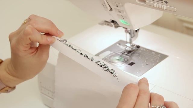 TUTO #30 | Résoudre les principaux problèmes avec sa machine à coudre ! смотреть онлайн