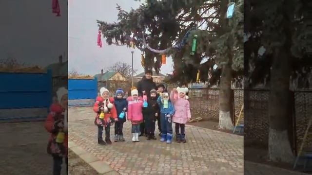 #Видеоролик#новый год у ворот# смотреть онлайн