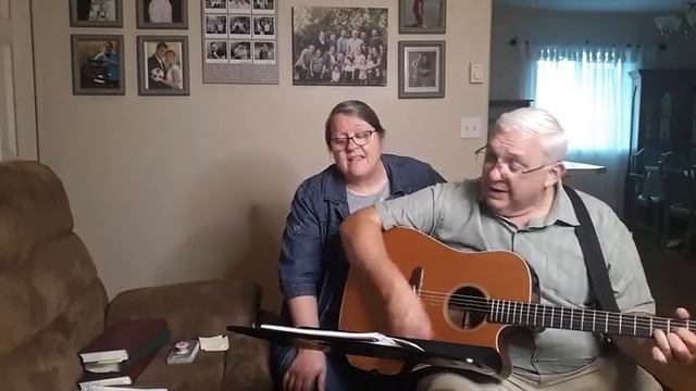#210 Living Room Sing A Long with Mark and Ruth, May 6,, 2021 смотреть онлайн
