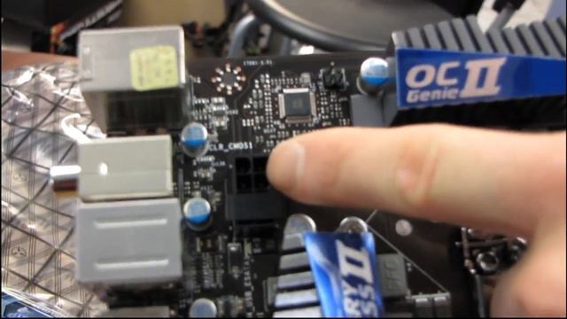 MSI P67A-GD55 P67 LGA1155 Sandy Bridge SLI Motherboard Unboxing & First Look Linus Tech Tips смотреть онлайн