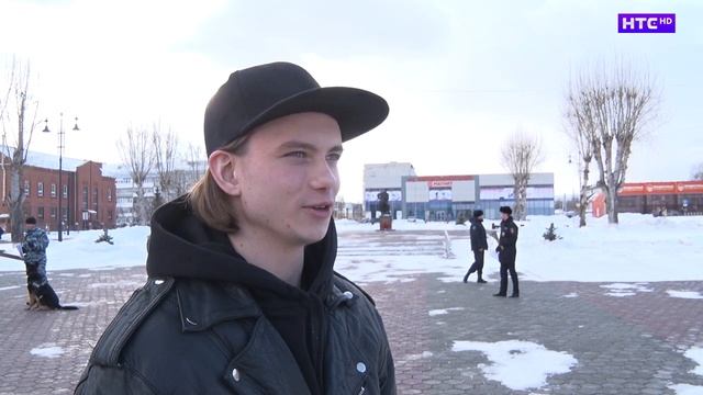 Социальный опрос — Международный женский день смотреть онлайн