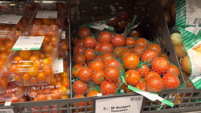ШВЕЙЦАРСКИЕ ЦЕНЫ НА ТОМАТЫ 🍅СТОИТ ЛИ МУЧАТЬСЯ С РАССАДОЙ🌱 смотреть онлайн