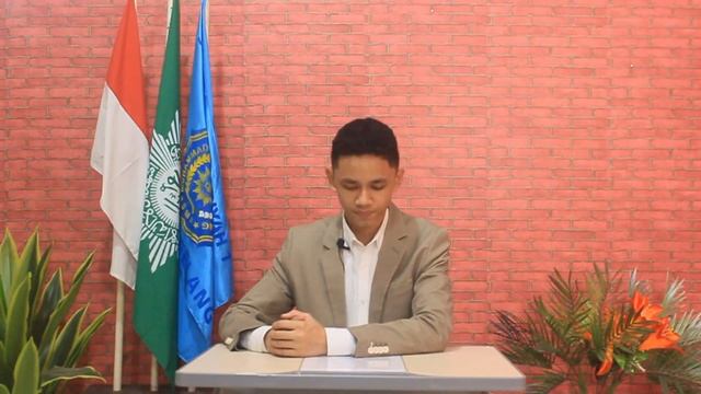 JUARA 1 NEWS READING IN ENGLISH OLYMPICAD JATENG 2021 || MUHAMMAD BOVIN MAULANA ILYAS || SMA MUTUAL смотреть онлайн
