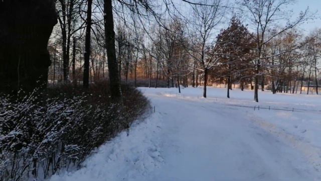 Дворцово-парковый ансамбль "Александрия". 11.12.2022. смотреть онлайн