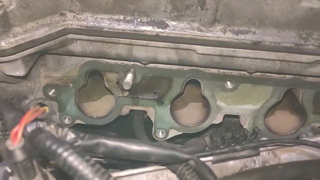 Чистка вентиляции картера Mercedes W124 M111 !!!! Снятие впускного коллектора
