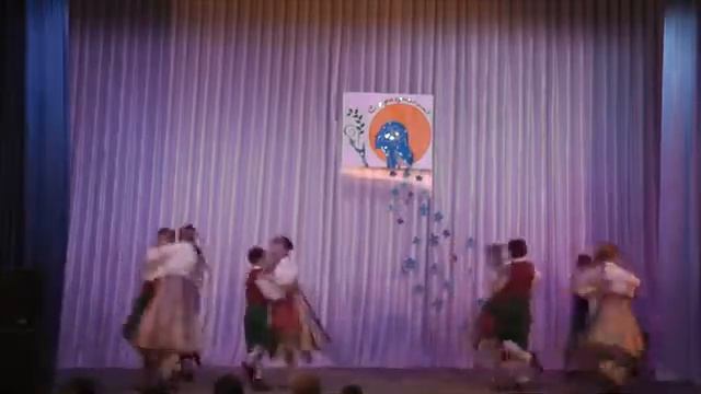 881 Народный детский ансамбль «Юность» Эстонский танец «Полька через ножку» с Красноармейское смотреть онлайн