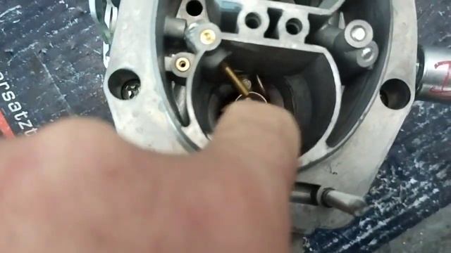 Мерседес w123 115 мотор ,настройка карбюратора по ШДК смотреть онлайн