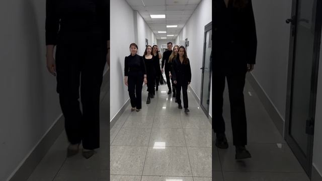 люди в чëрном смотреть онлайн