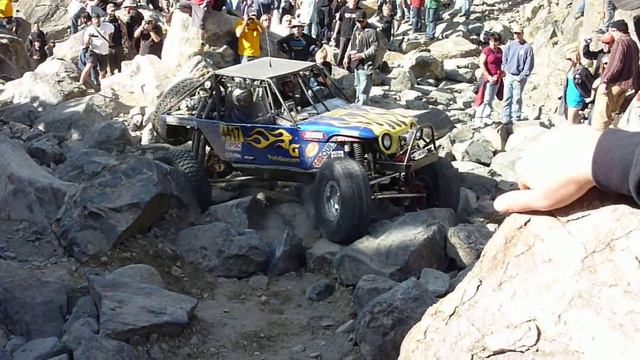 KOH 2010 Buzz Bronsema on Sledgehammer смотреть онлайн