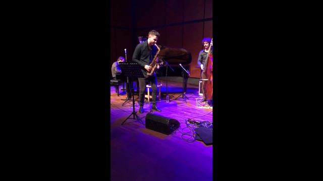 "Things ain't what they used to be" (sax impro) смотреть онлайн