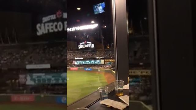 Crowd Wave @ Mariners Game (Safeco Field) смотреть онлайн