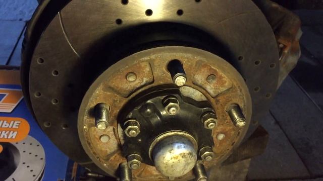 Перфорированные тормозные диски SAT! смотреть онлайн