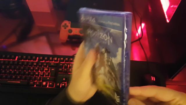 Horizon Zero Dawn [ Unboxing ] - فتح علبة لعبة هورايزن الجديدة смотреть онлайн