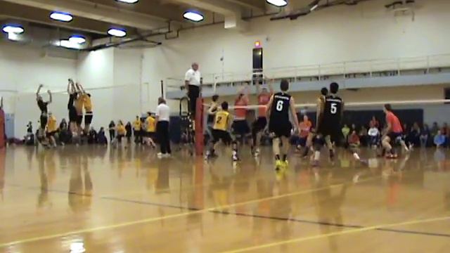 Chris Towe makes a statement at Penn State! смотреть онлайн
