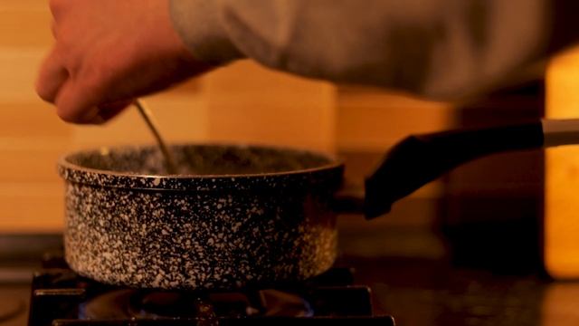 Как приготовить манную кашу без комочков? / Рецепт из детства ! смотреть онлайн