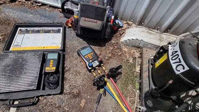 Walk-in Cooler Has Major Issues! смотреть онлайн
