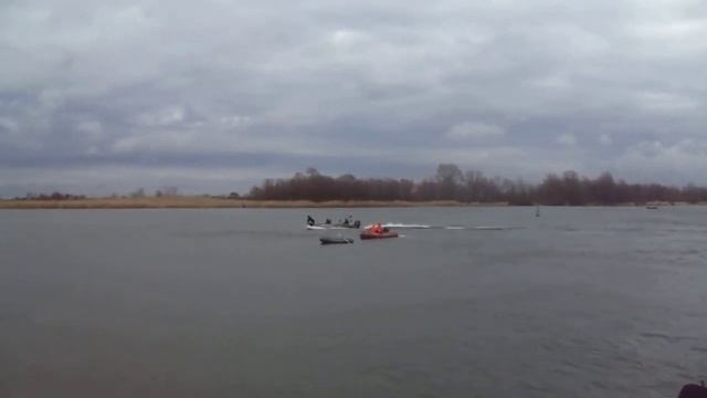 МЧС, спасение рыбака смотреть онлайн