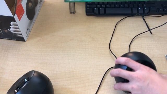 Creative Pebble Speakers Unboxing смотреть онлайн