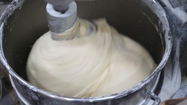 Spicy Rice Cake, Sticky Twisted Korean Doughnuts - Korean Street Food смотреть онлайн