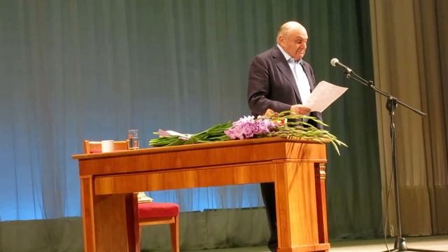 Жванецкий, Монолог патриота смотреть онлайн