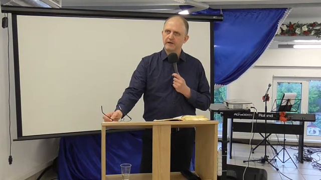 18 05 30 Вечная жизнь это познание Бога Отца и Господа Иисуса Христа Пастор В Теплов смотреть онлайн