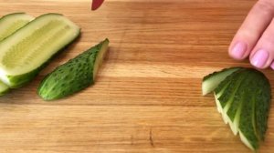 Роза из Помидора. Красивая Нарезка из Огурца и Помидора!  Tomato Rose