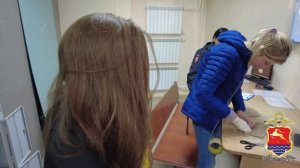 В Магадане задержана девушка, которая пыталась пронести в городской суд синтетический наркотик