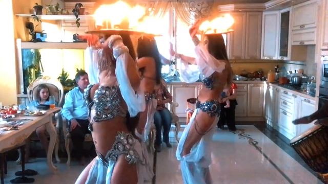 Как встречают гостей гостеприимные хозяева смотреть онлайн