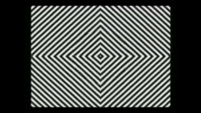 Внимательно смотрите в точку в экрана. смотреть онлайн