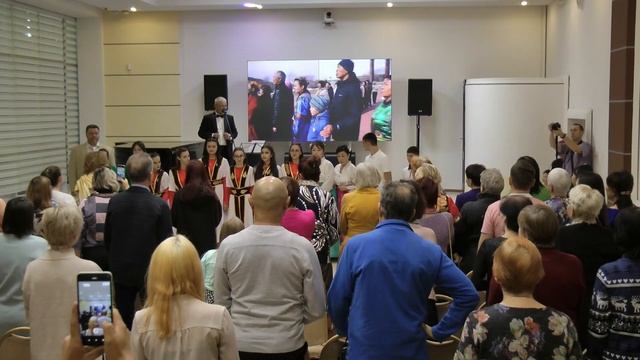 "Встанем" (песня Ярослава Дронова) смотреть онлайн