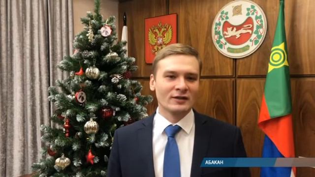 Валентин Коновалов: "Пусть 2021 год станет счастливым и успешным для всех нас!" смотреть онлайн