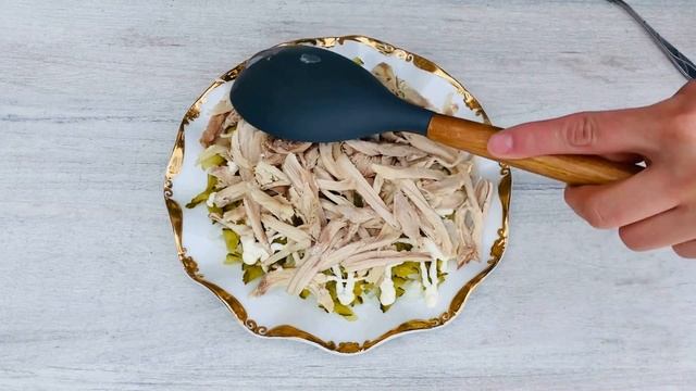 #salat #2022 #newyear Красивый ПРАЗДНИЧНЫЙ САЛАТ «ЗИМНИЙ СОН»2022 ?РЕЦЕПТ ВКУСНОГО ЗИМНЕГО САЛАТА❗️ смотреть онлайн