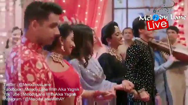 Alka Yagnik Singing LIVE