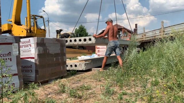 Купили плиты перекрытия! | Заказ, доставка и разгрузка плит перекрытия для 1 этажа смотреть онлайн