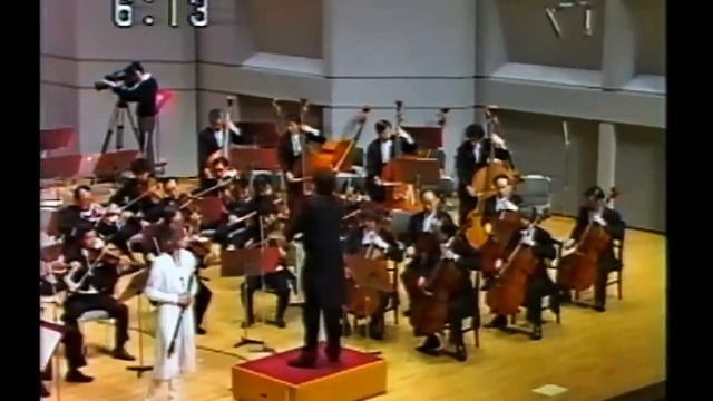 SABINE MEYER - MOZART CLARINET CONCERTO ~live - Rico Saccani conductor смотреть онлайн