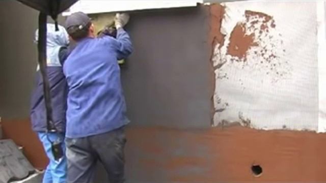 Видео фасадная штукатурка нанесение и отделка стен под камень смотреть онлайн