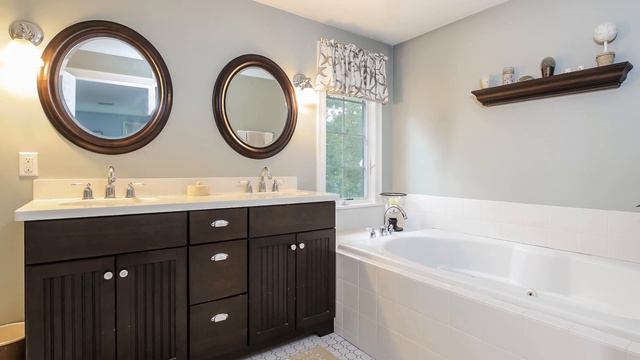SOLD By Griffin Realty Group | $680,000 | 15 Lakeview Drive, Centerville, MA 02632 | MLS #21807252 смотреть онлайн