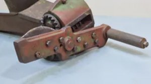 Необычная реставрация машины Для измельчения мякины – Как вы думаете, сколько лет этой машине？