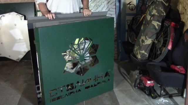 Разборка. Лайтбокс из композита. Disassembly. Lightbox Made Of Composite.