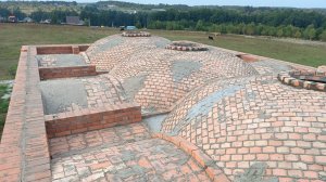 11-09-2024 посмотрим на купола конюшни сверху