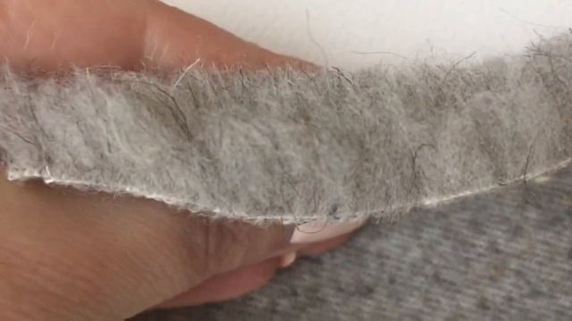 Шерстяной мех на трикотажной основе. Цвет пепельно-серый смотреть онлайн