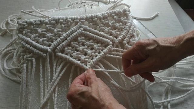 Мастер класс Макраме.Плетение Сумки Стиль Бохо ч.7 Модная сумка своими руками #плетение#bag #макрам смотреть онлайн