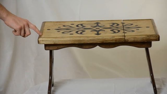 Столик для ноутбука в подарок смотреть онлайн