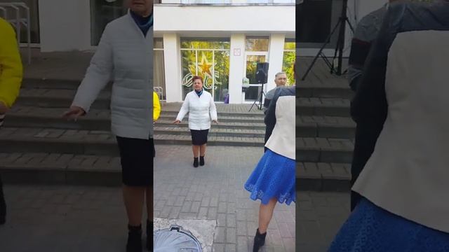Я пив і ти пила 06.05.23............... Гомель парк Луначарского смотреть онлайн