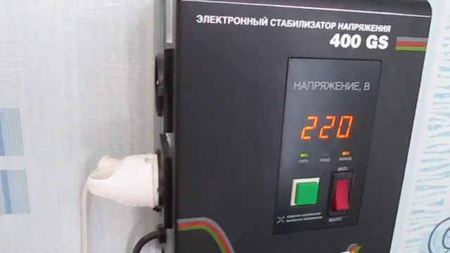 обзор стабилизатора напряжения HUTER 400GS для настенного газового котла смотреть онлайн