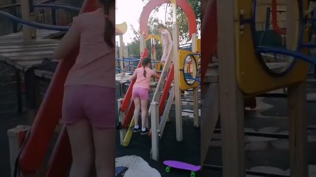 Пениборт, нормальные люди и я смотреть онлайн